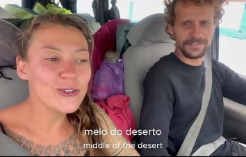 Pornhub Damiana Transando no Deserto de Marrocos