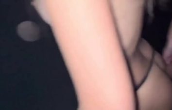 Sexo Sem Frescura Perdendo a Virgindade do Cuzinho no Swing